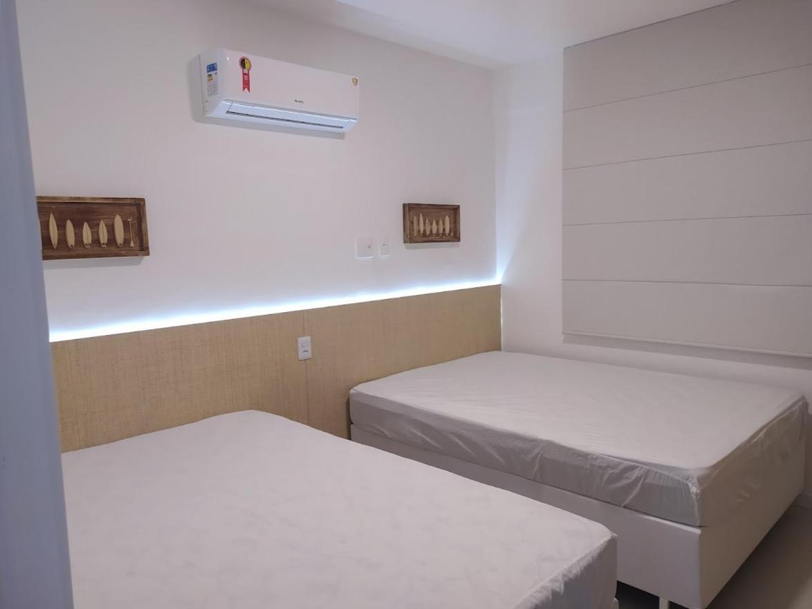 Apartment Flat Em Guarajuba, Paraiso Dos Coqueiros- Um Dos Flats Bem Avaliados Da Regiao!! Seu Pet E Bem-vindo! *